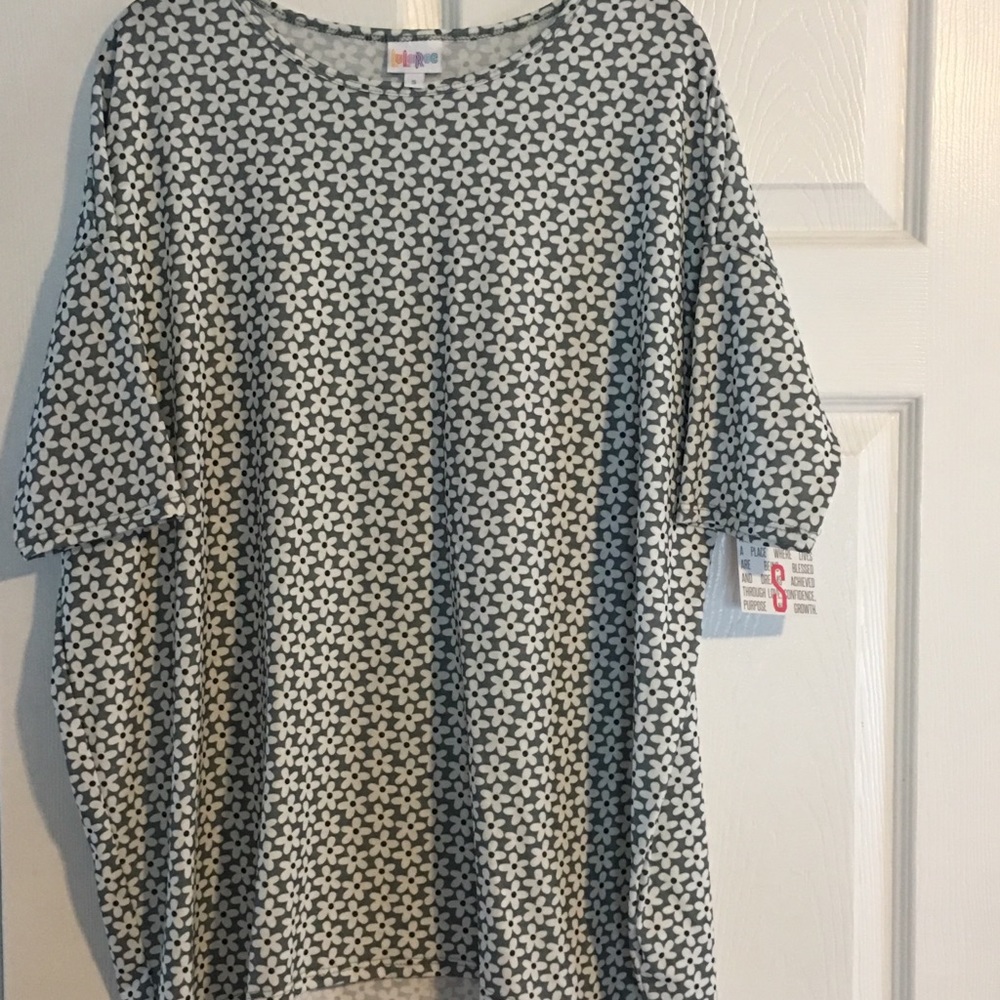 LuLaRoe "Irma"